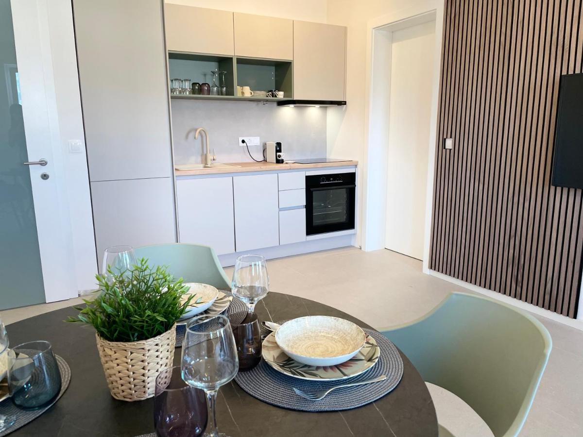 Luxury Golden Mint Apartment